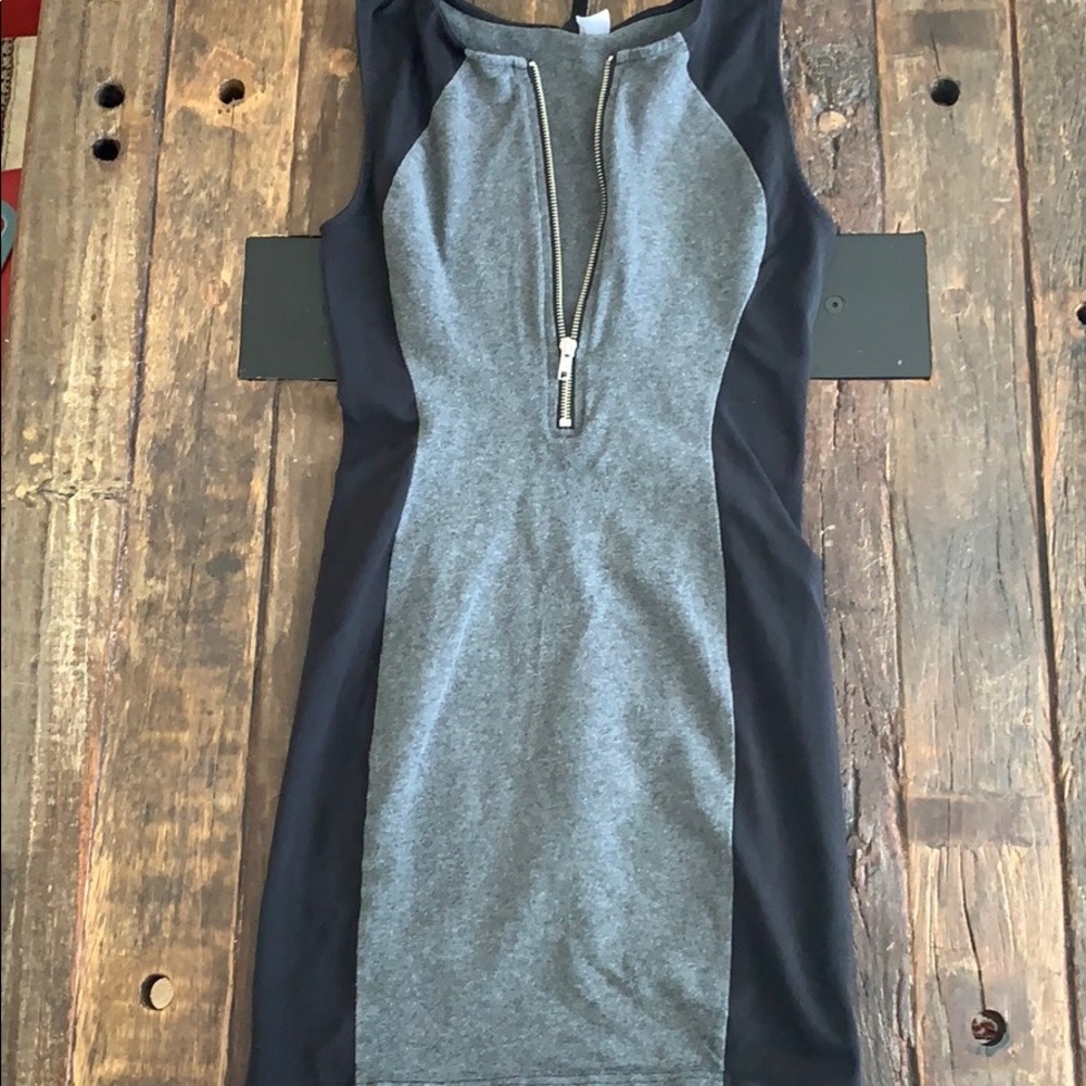 H&M Black/Gray 3/4 Zipper Dress